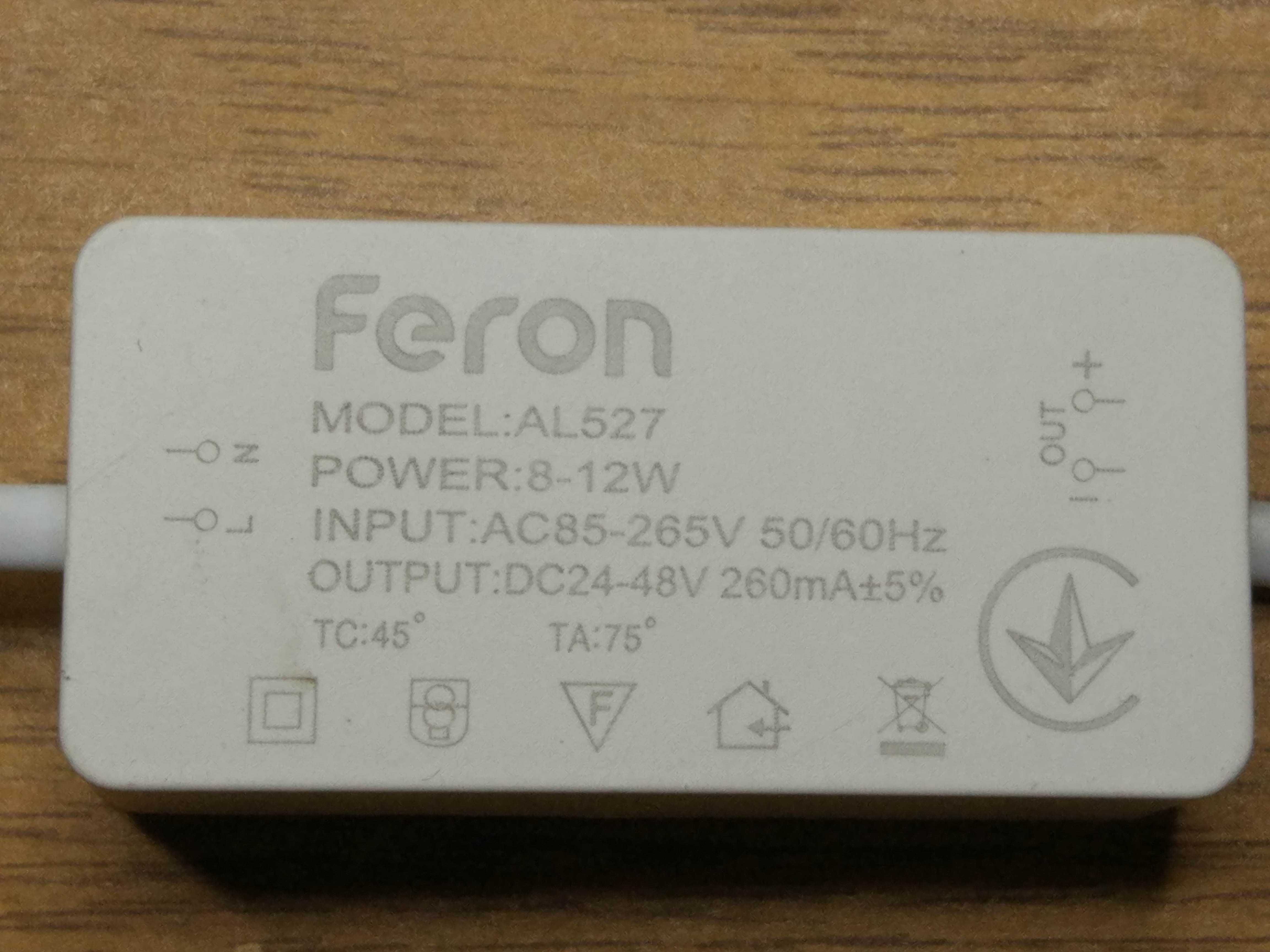 Блок питания драйвер панели светодиодов лампы LED 24-48V 260mA Feron