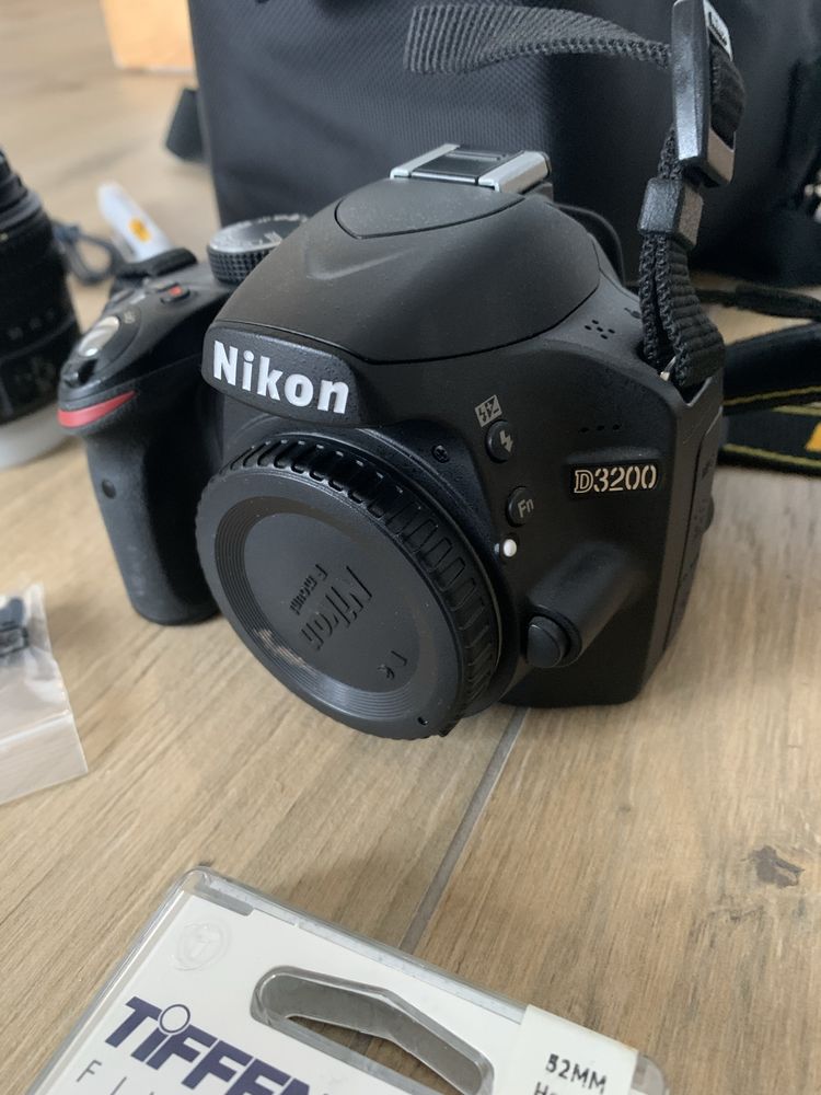 Zestaw lustrzanka Nikon D3200