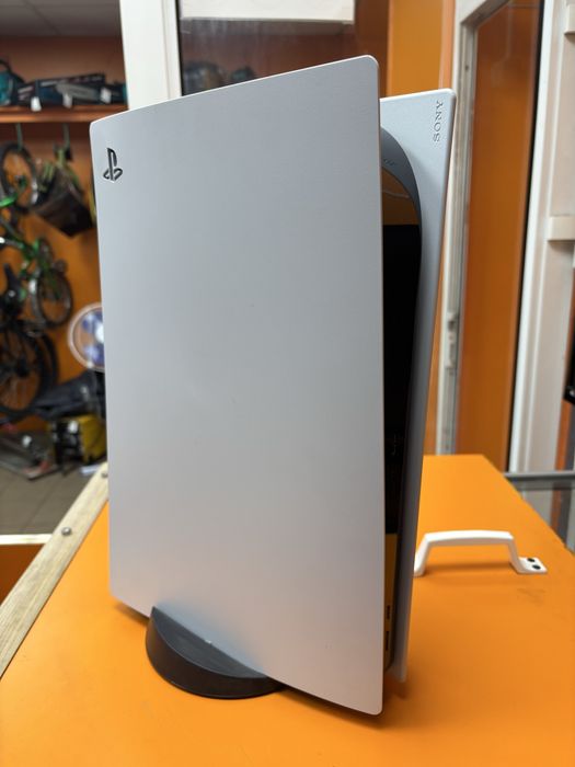 Sony Playstation 5 (cfi-1208a)