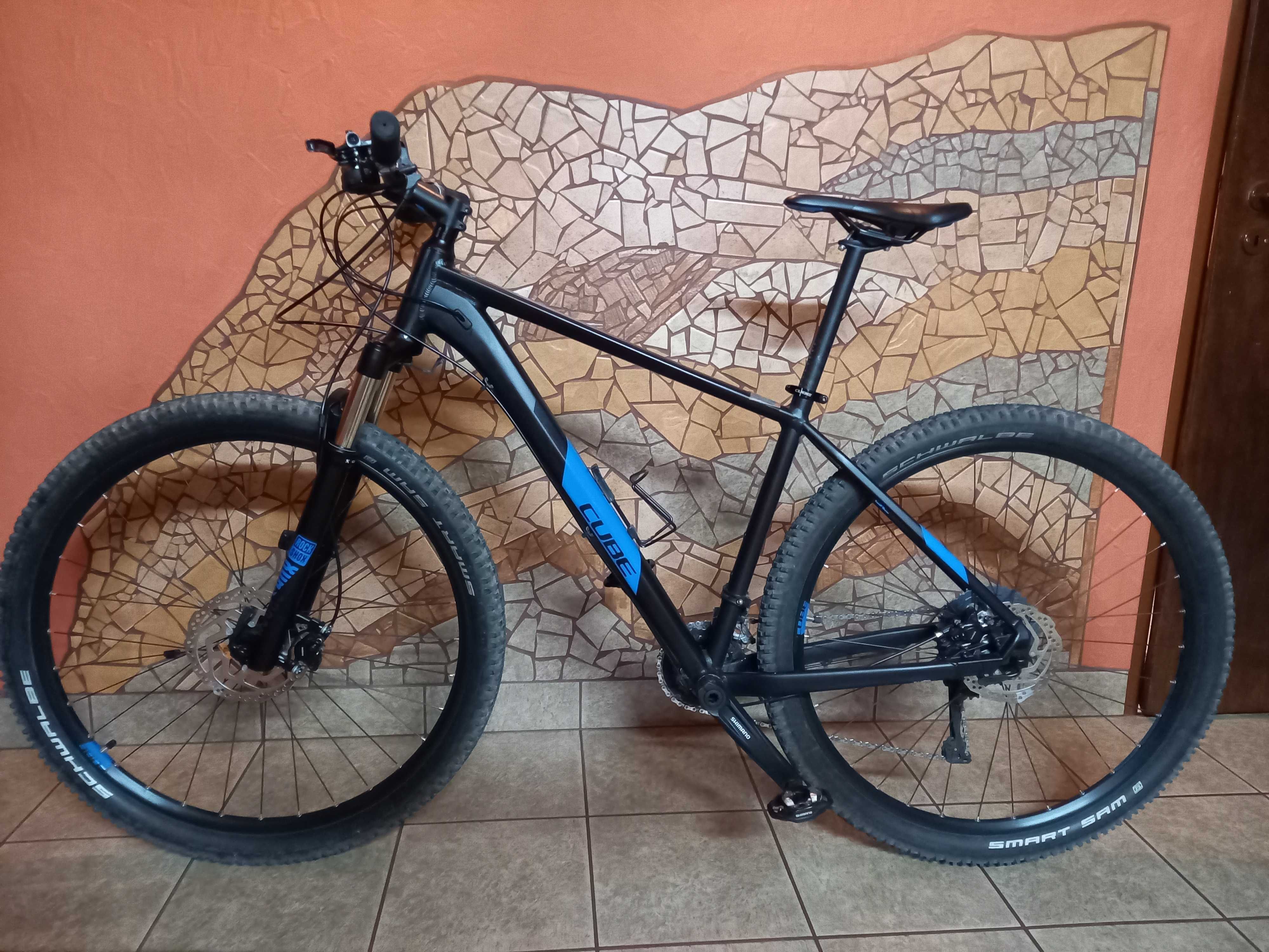 Cube Attention SL rozmiar 19”