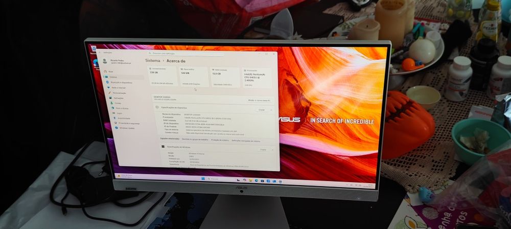 ASUS 22" All in One V222FA 10 geração, 12GB, 256GB