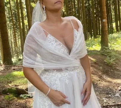 Suknia ślubna śmietankowa 42 r