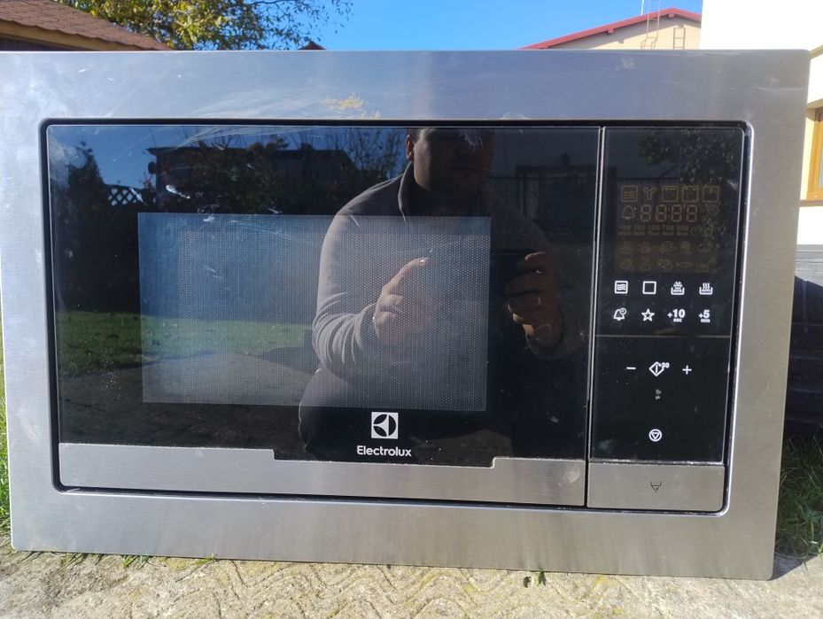 Kuchenka mikrofalowa, mikrofalówka Electrolux