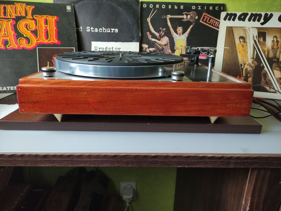 Gramofon Thorens TD 150 mk2