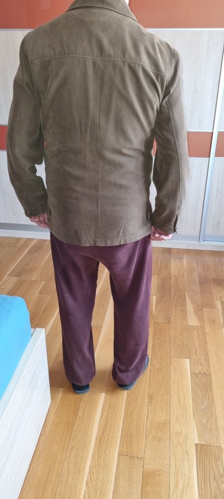 Kurtka meska rozmiar Xl kolor khaki jak na zdjeciu.