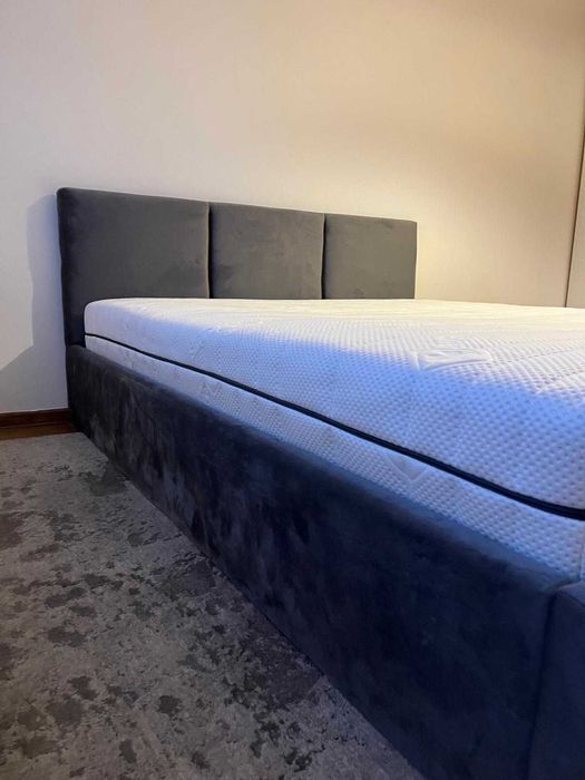 Łóżko tapicerowane grafit 160×200 + materac multipocket –stan b. dobry