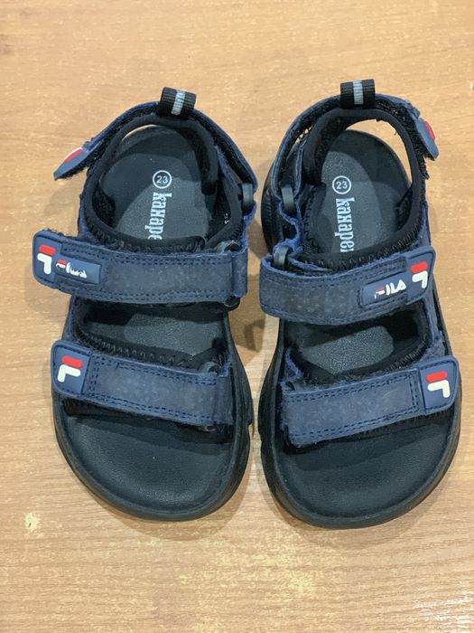 Детские босоножки канарейка