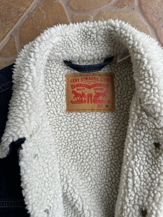 Куртка Levis Sherpa Jacket М