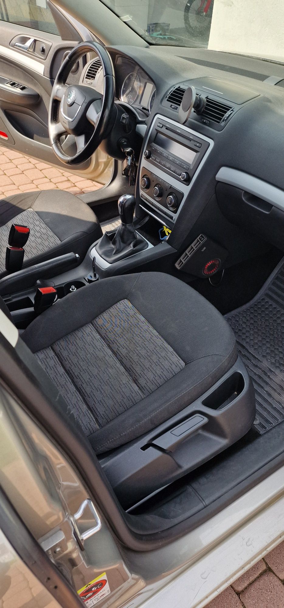 Skoda Octavia III 1.6 MPI + LPG, podgrzewane siedzenia, hak
