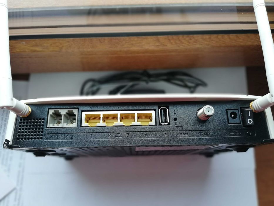 Router Thomson TWG870UG