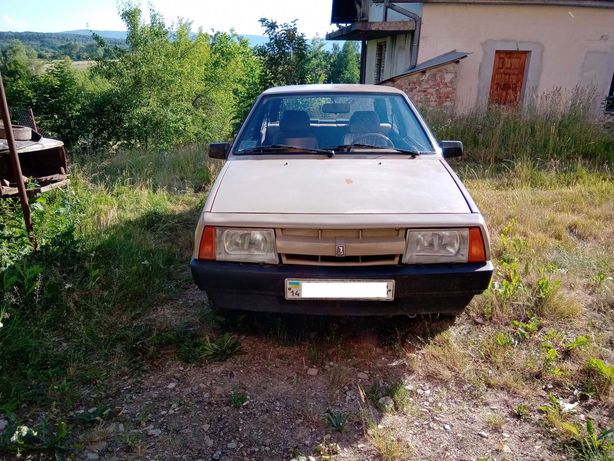 Автомобіль "ВАЗ-2108.01"   (1987р.в., 1300, МКПП-4, бежевий)