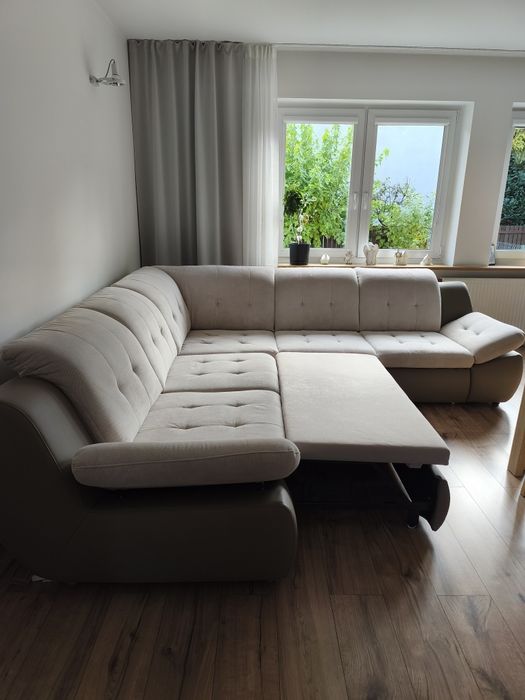 Narożnik z funkcją spania