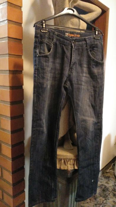 8 Calças em bom estado vários tamanhos