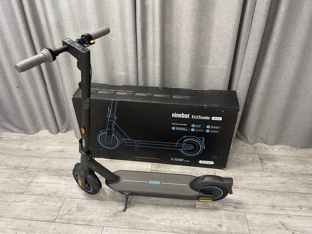 Powystawowa Hulanoga Elektryczna Segway G30 MAX