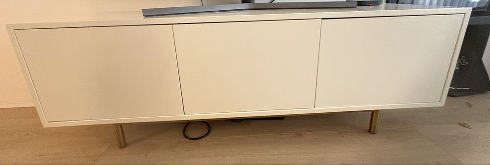 Móvel de televisao Interdesign