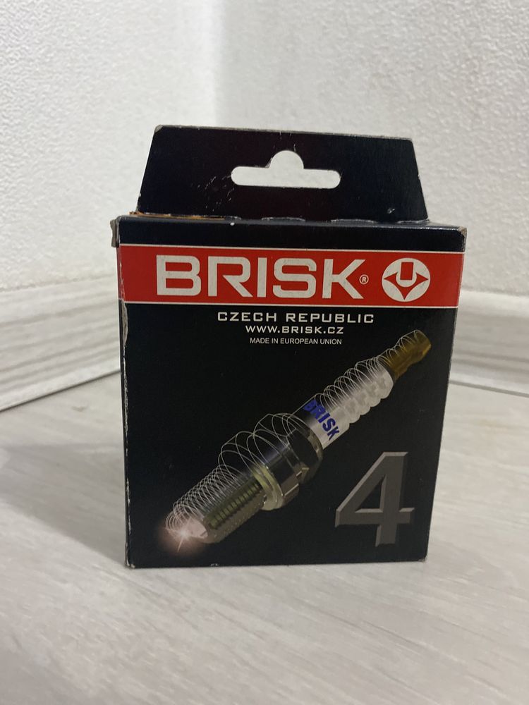 Свічки запалювання BRISK