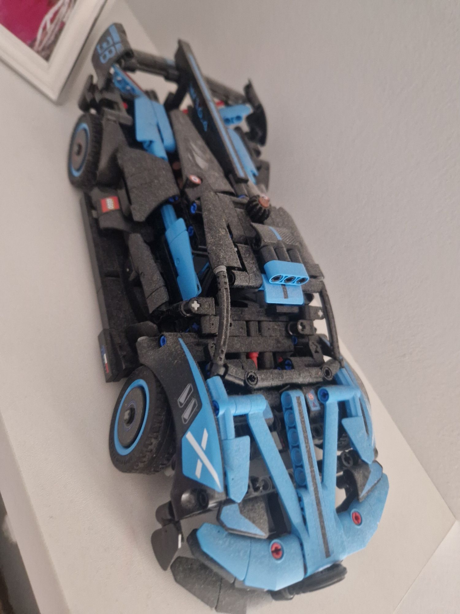 4 złożone samochody lego