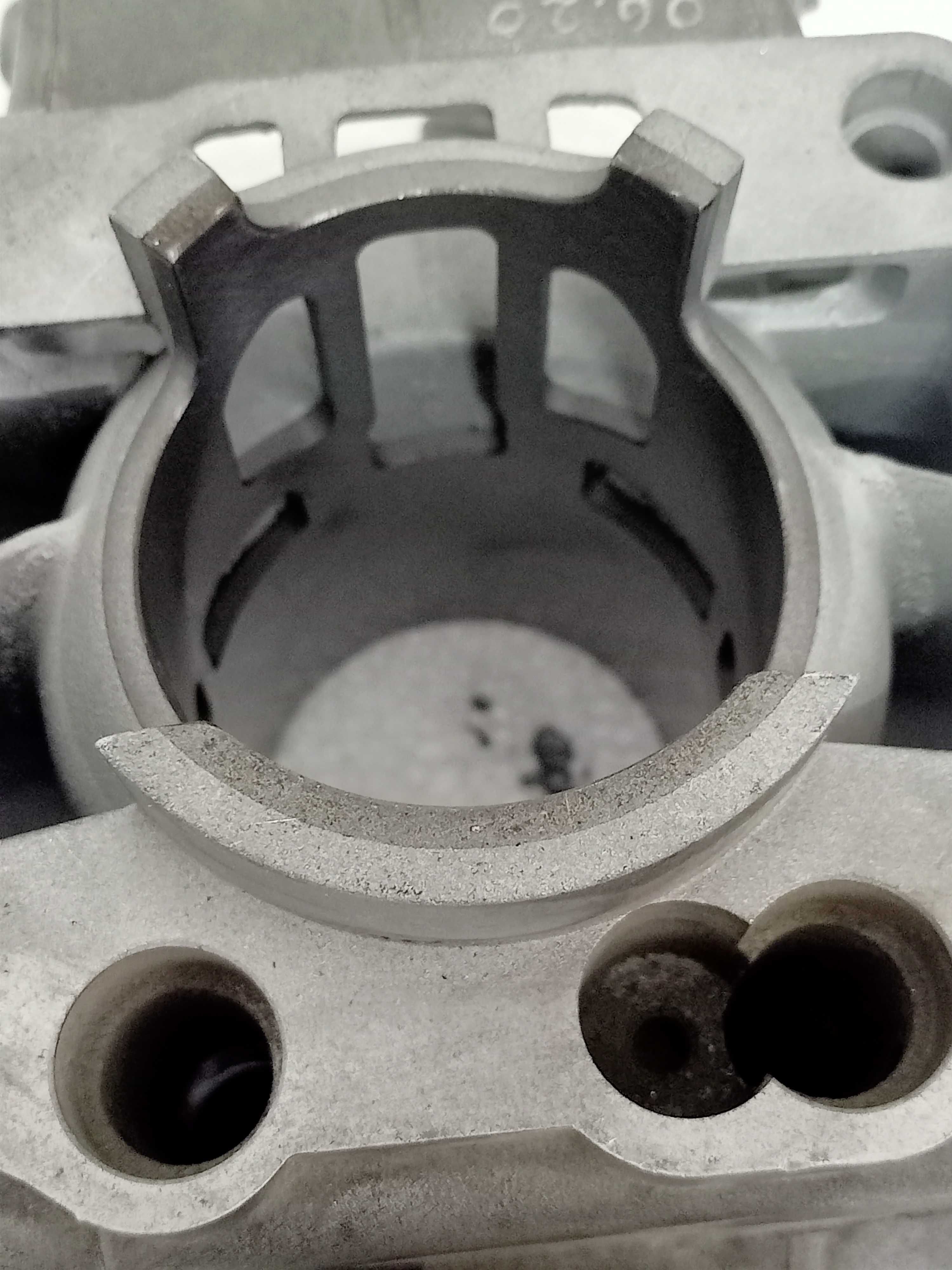 Tulejowanie, regeneracja cylindra 125ccm YZ, RM, CR, WR, KX, EXC, SX