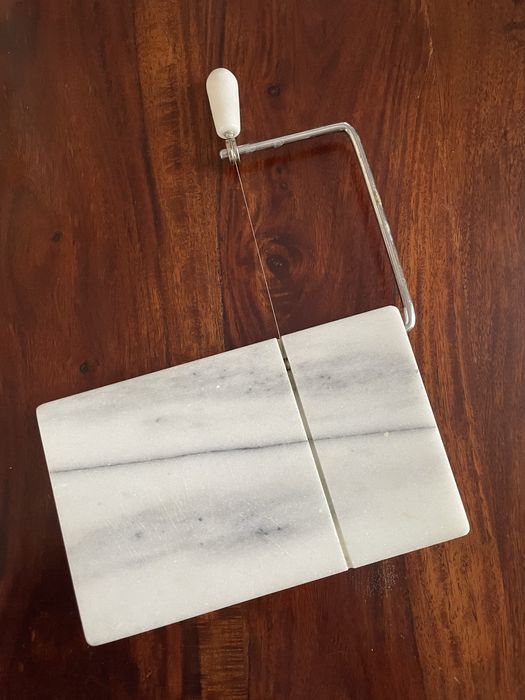 Vintage marmurowa gilotyna kuchenna do sera