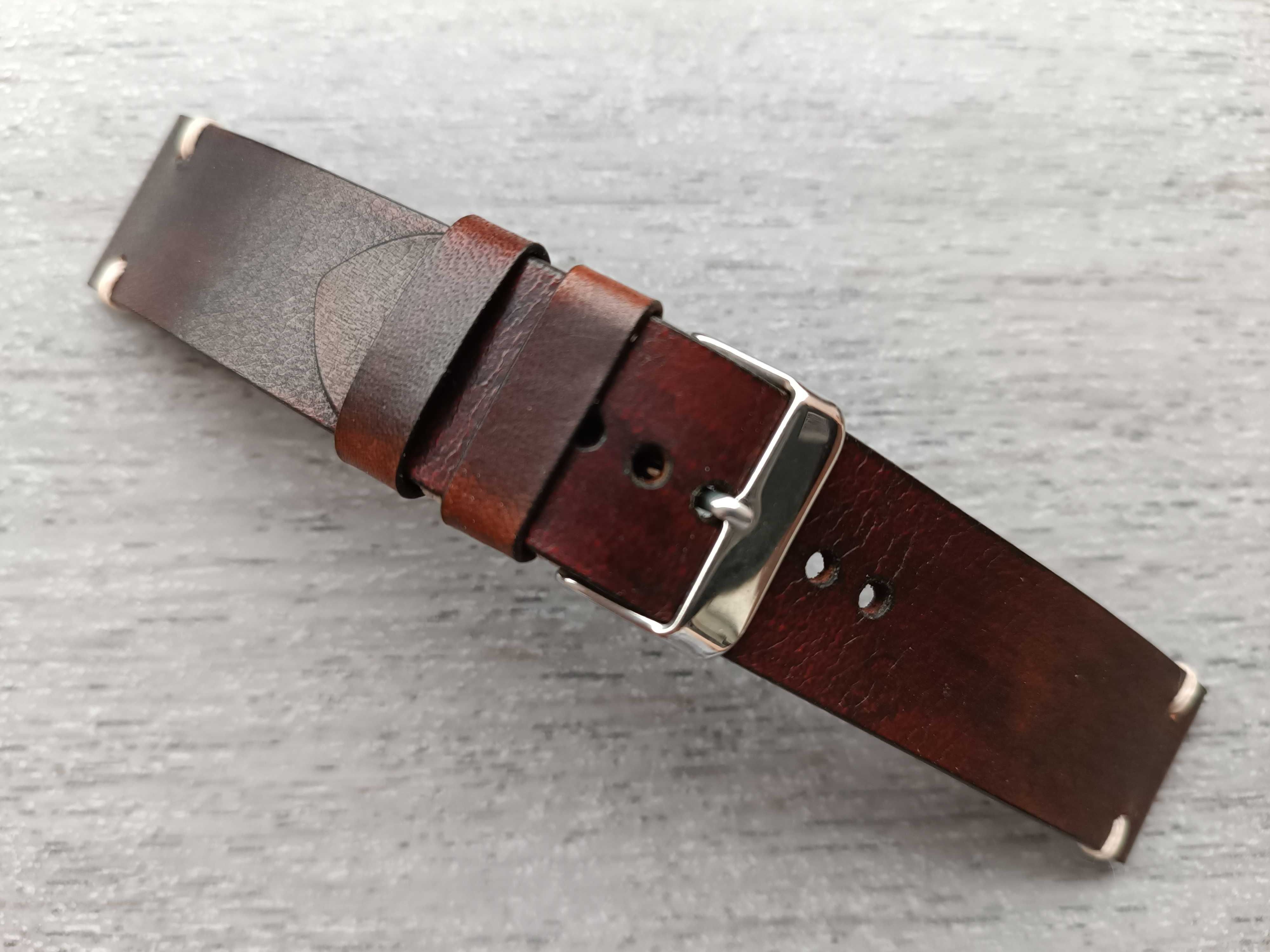 Bordowy pasek zegarka 22 mm skóra
