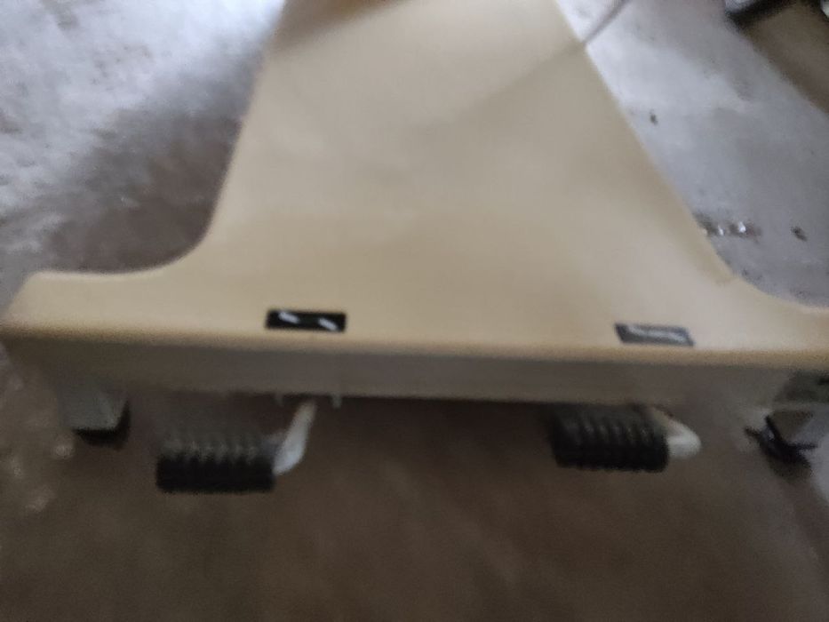 Косметичне крісло продаж або оренда