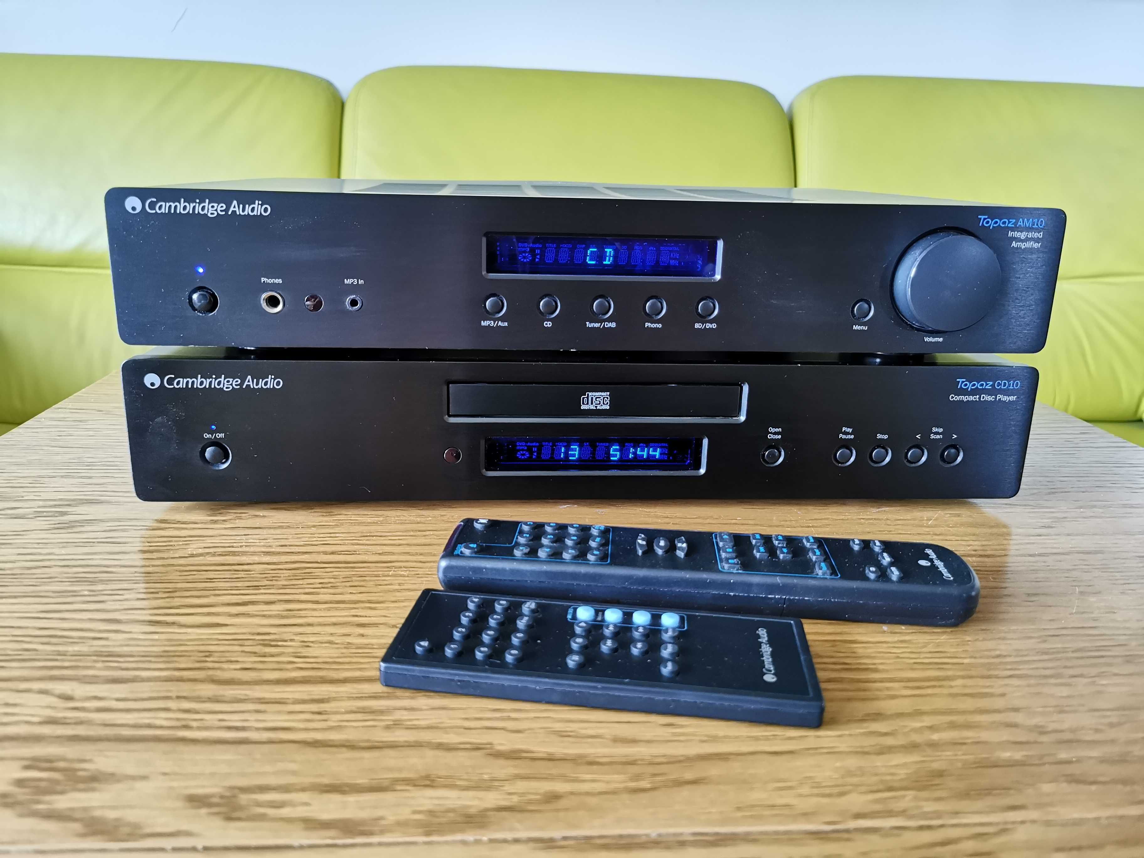 Cambridge Audio Topaz AM10 + Cambridge Audio Topaz CD10