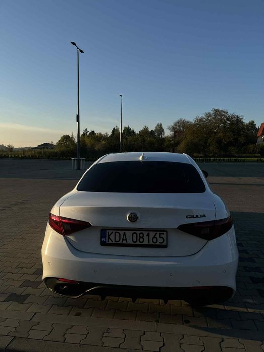Alfa Romeo Giulia Sport RWD