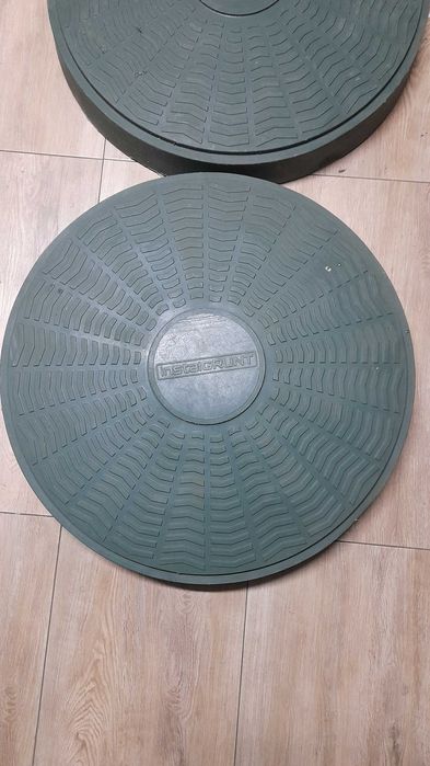 Pokrywa zbiornika oczyszczalni przydomowej