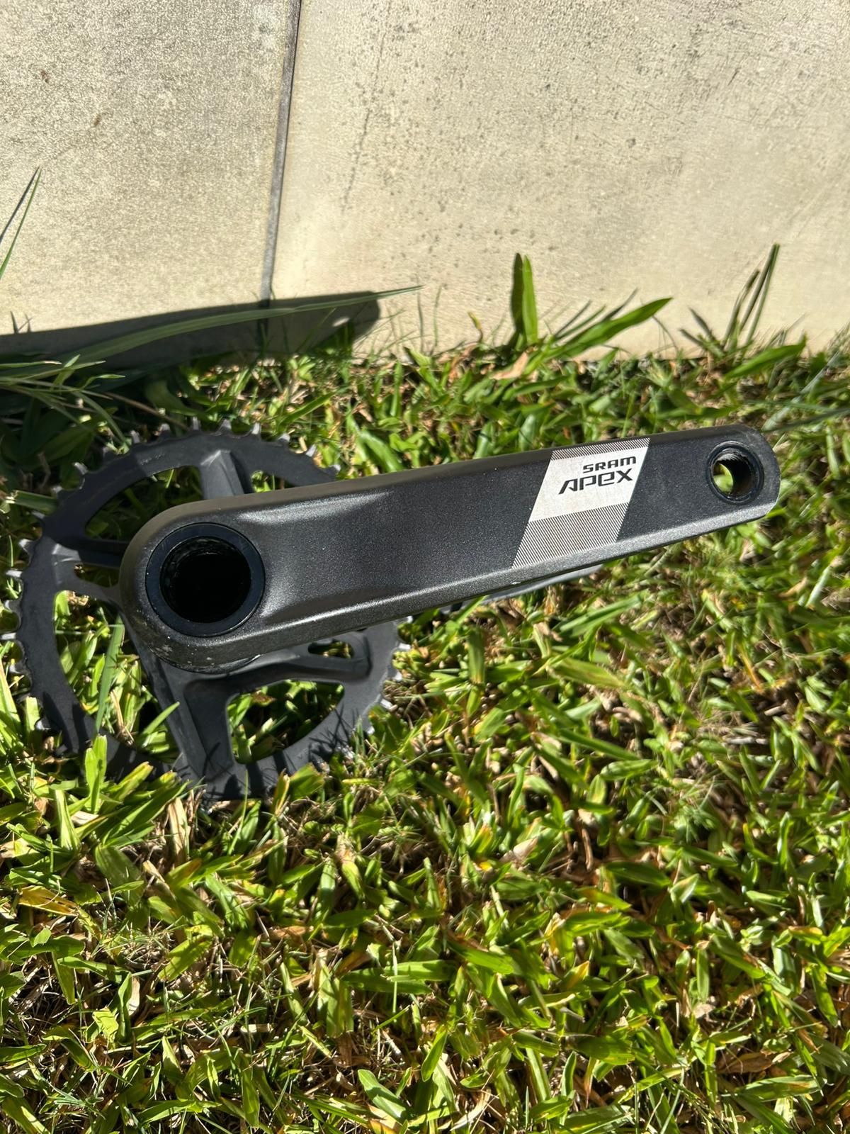 Pedaleiro SRAM Apex 1 DUB Wide 1x12 velocidades 40D
