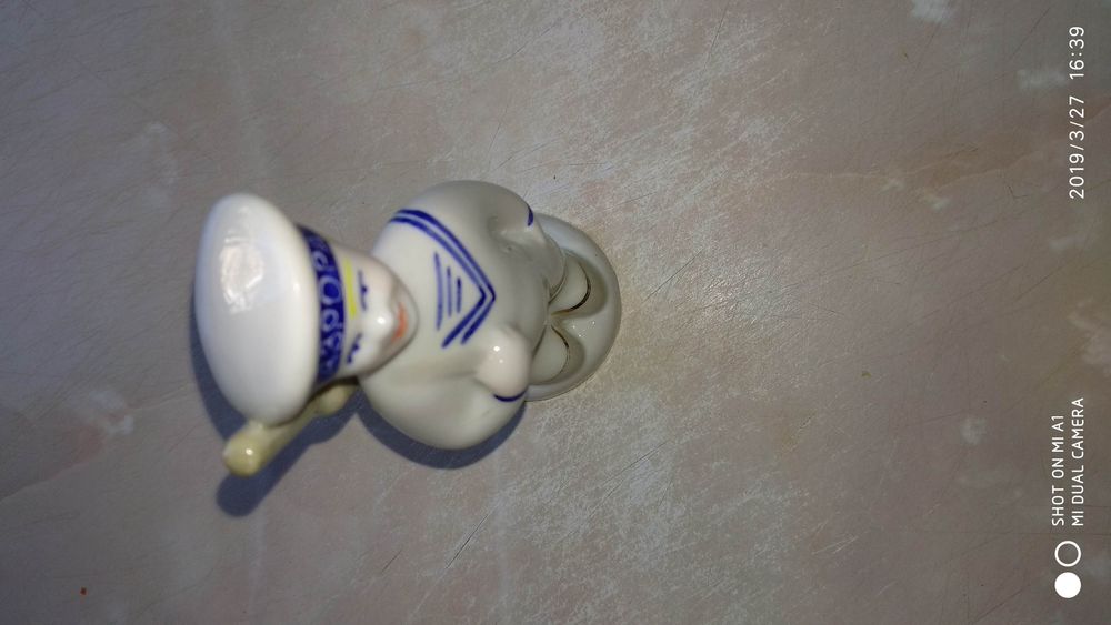 Морячок АВРОРА фарфор статуетка