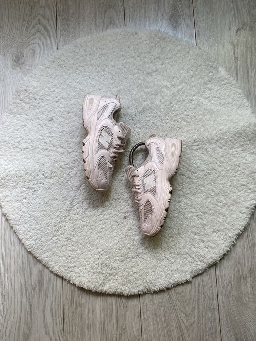 Женские Кроссовки New Balance 530  36р(22см)