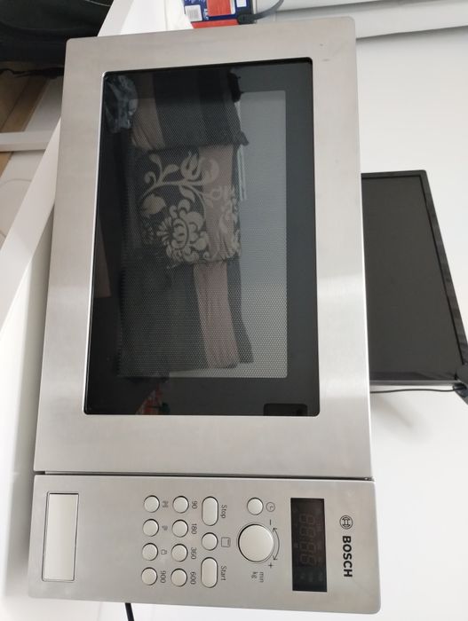 Mikrofala BOSCH HMT84G451