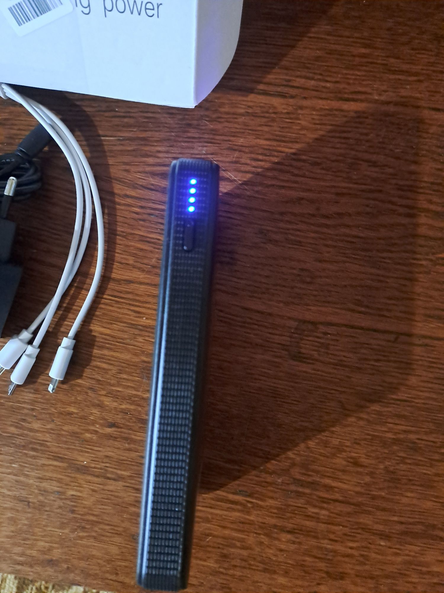 Пусковое устройство для АКБ Car Jump Starter