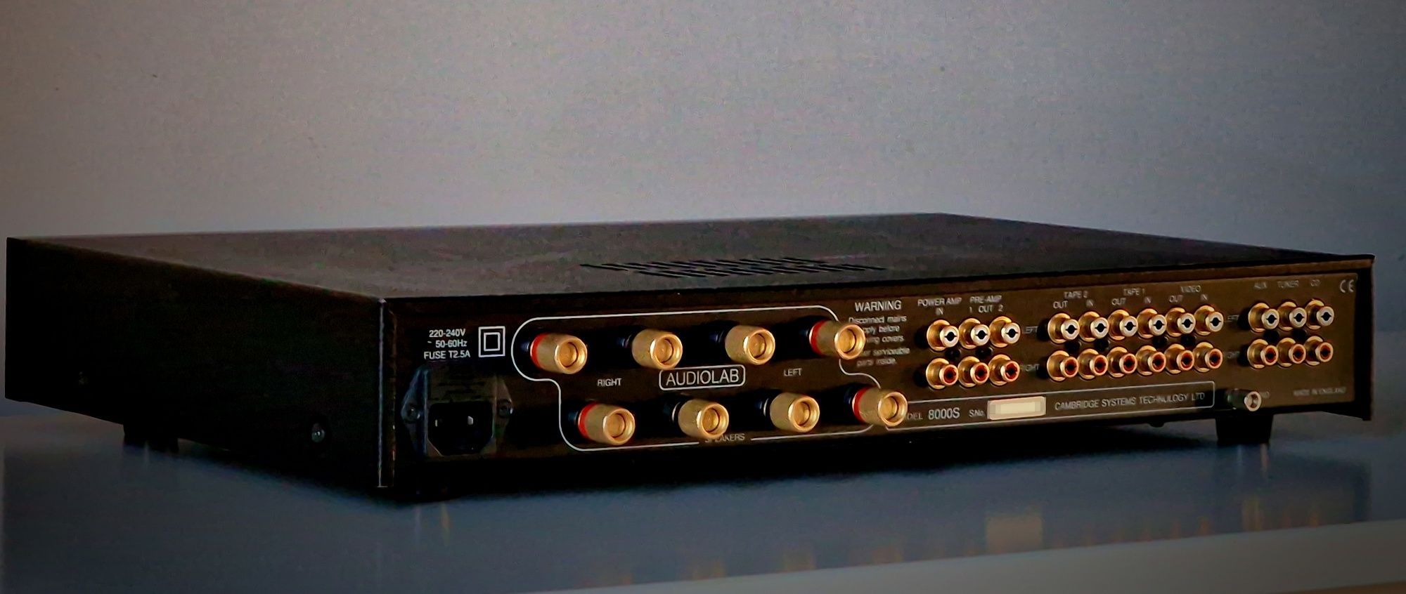 Audiolab 8000S стереоусилитель