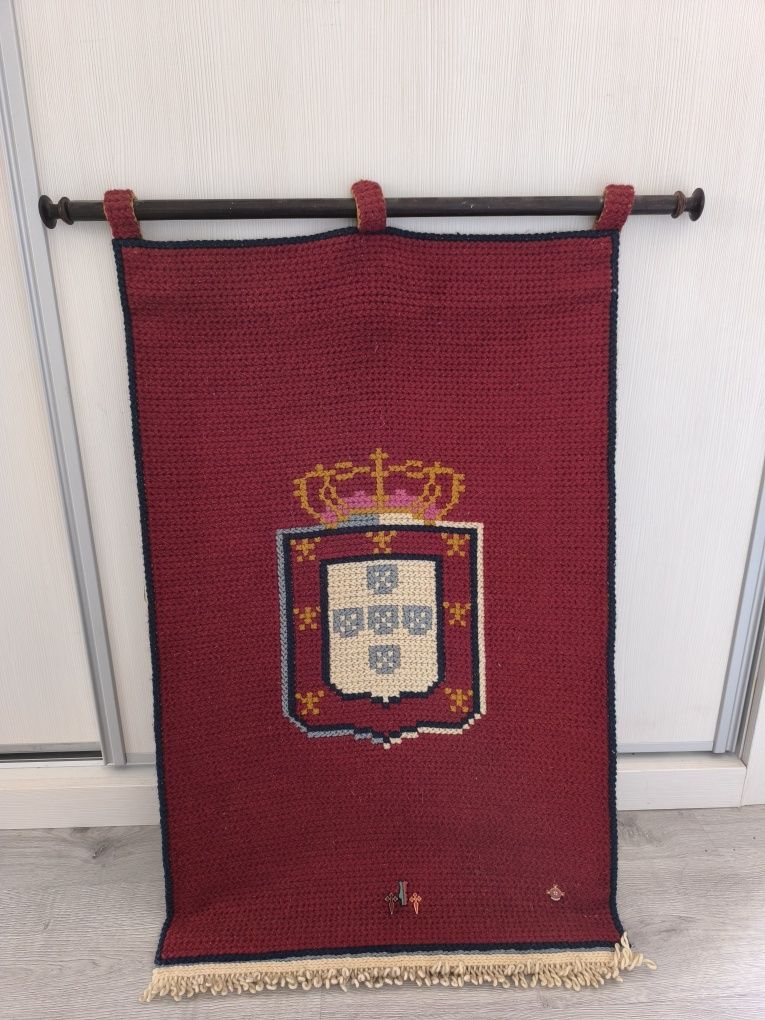 Quadro em Tapete de Arraiolos