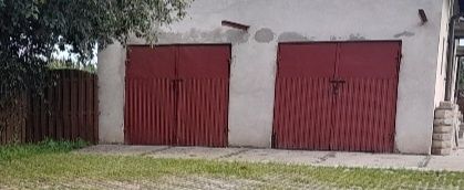 Sprzedam drzwi garażowe 2 sztuki