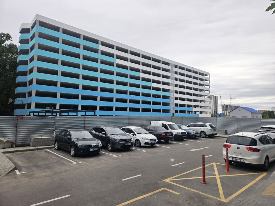 Продам паркомісце, жк Одеський бульвар