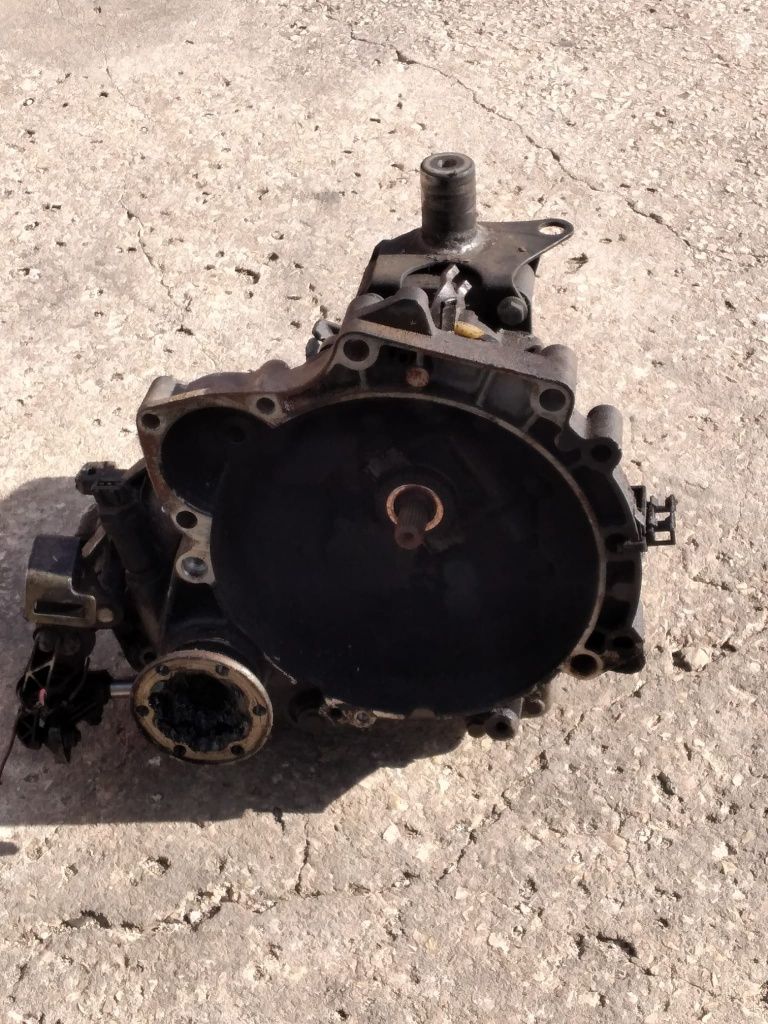 Caixa Velocidades VW POLO MPI 1.0i, 1.4i Gasolina Modelo 6N2 2001