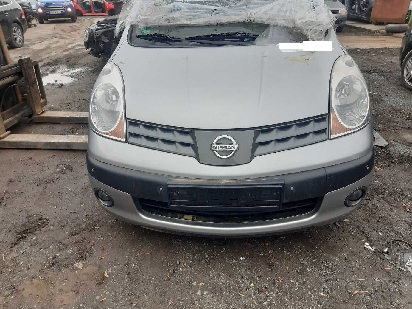Nissan Note E11 1.6 E - zderzak przód PDC KY0