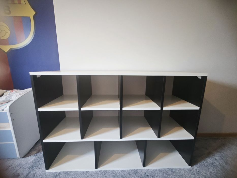 Regał dziecięcy na zabawki