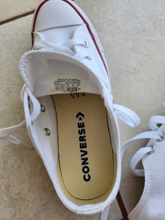 Ténis Brancos Converse