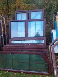 Okna z demontażu, pakiet 3 szyba, rolety, kolor orzech