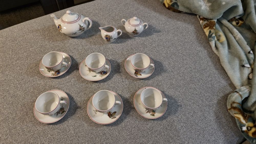 Serviço em miniatura da Candal-Electrocerâmica