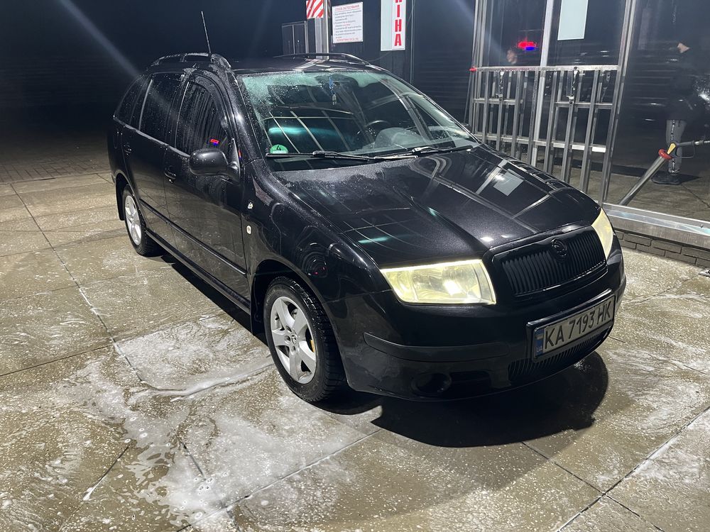 Skoda fabia 1.4 бензин