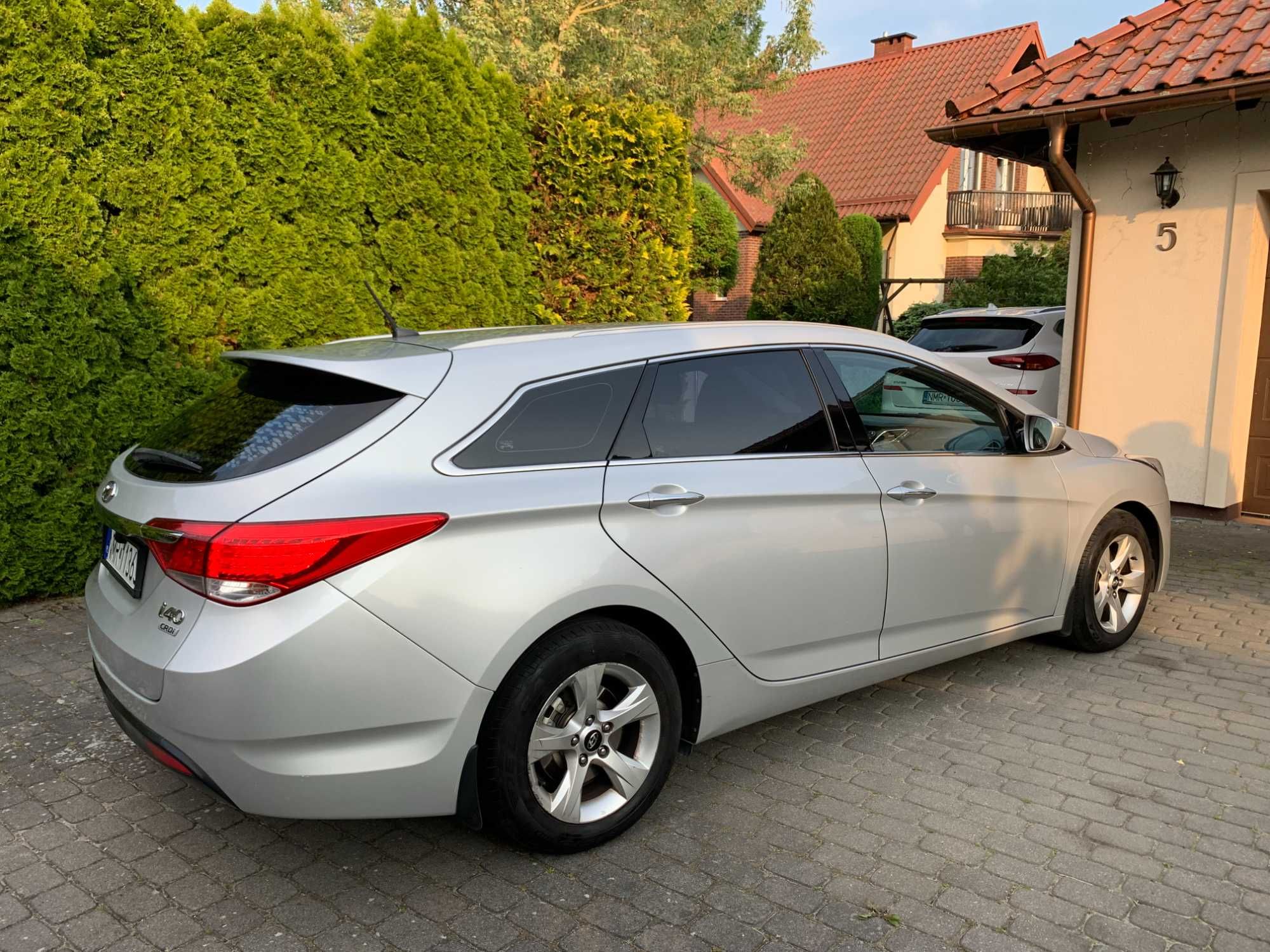 Hyundai i40 1.7 CRDI 136 KM kamera