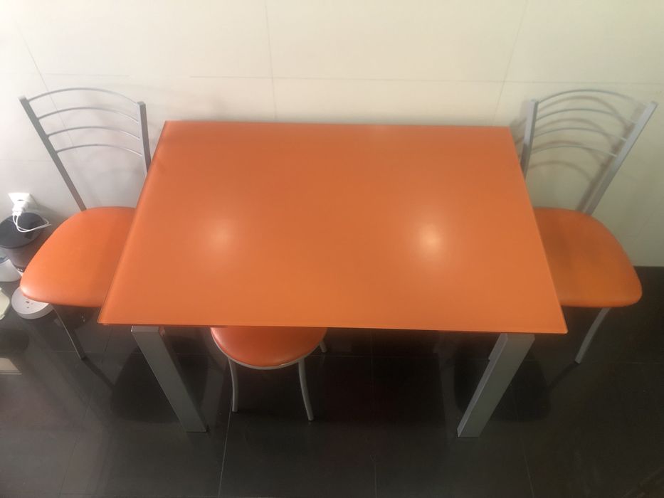 Mesa de cozinha extensível