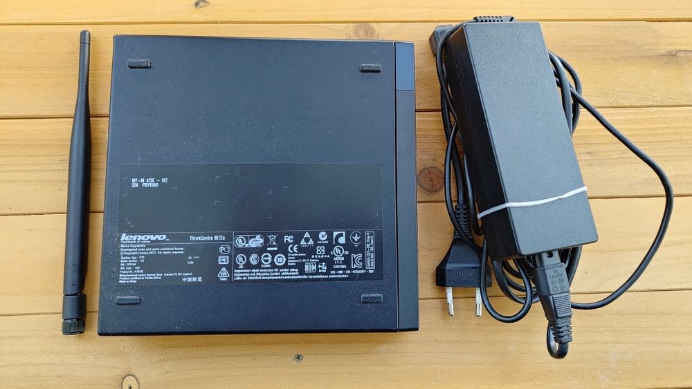 Mini PC Lenovo ThinkCentre M72e Tiny