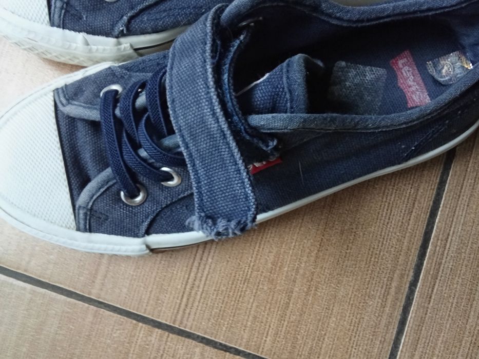 Trampki Levi's 33