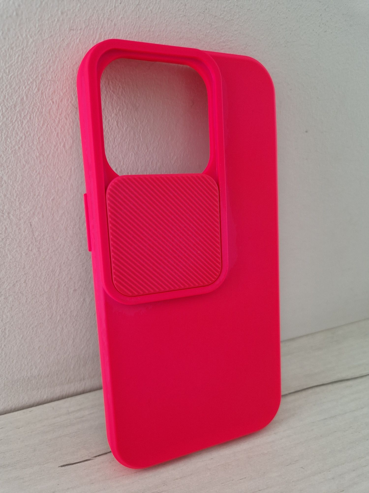 Camshield Soft do Iphone 15 Pro Różowy