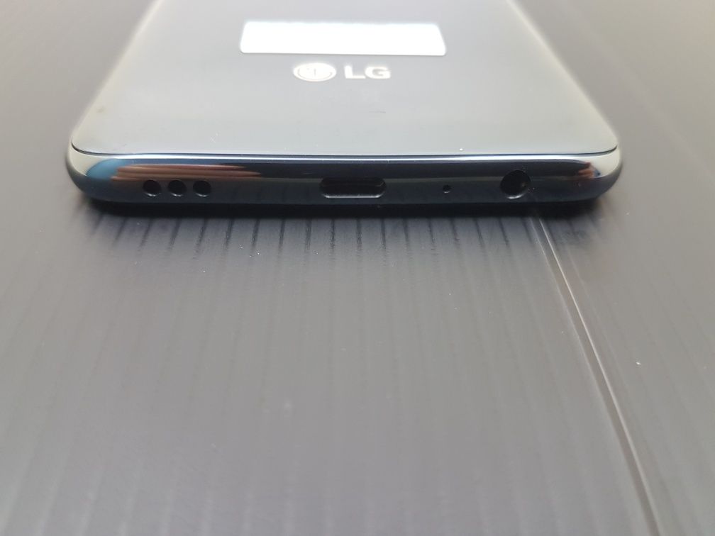 Telefon LG K61 4/128 Gb